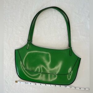 Scandi girl DKNY VTG green leather purse. Y2K babydoll core purse